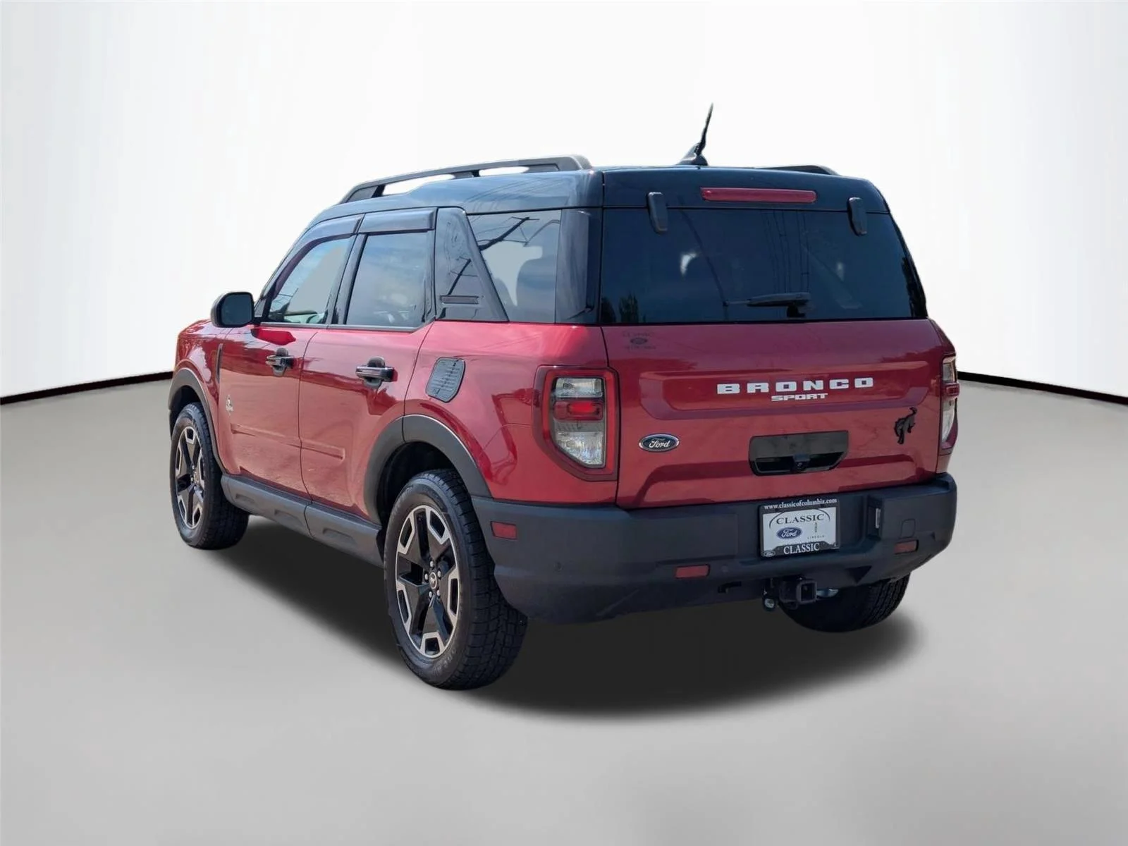Used 2021 Rapid Red Metallic Tinted Clearcoat Ford Outer Banks image 7