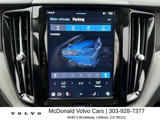 Certified Used 2025  Volvo B5 Plus image 19