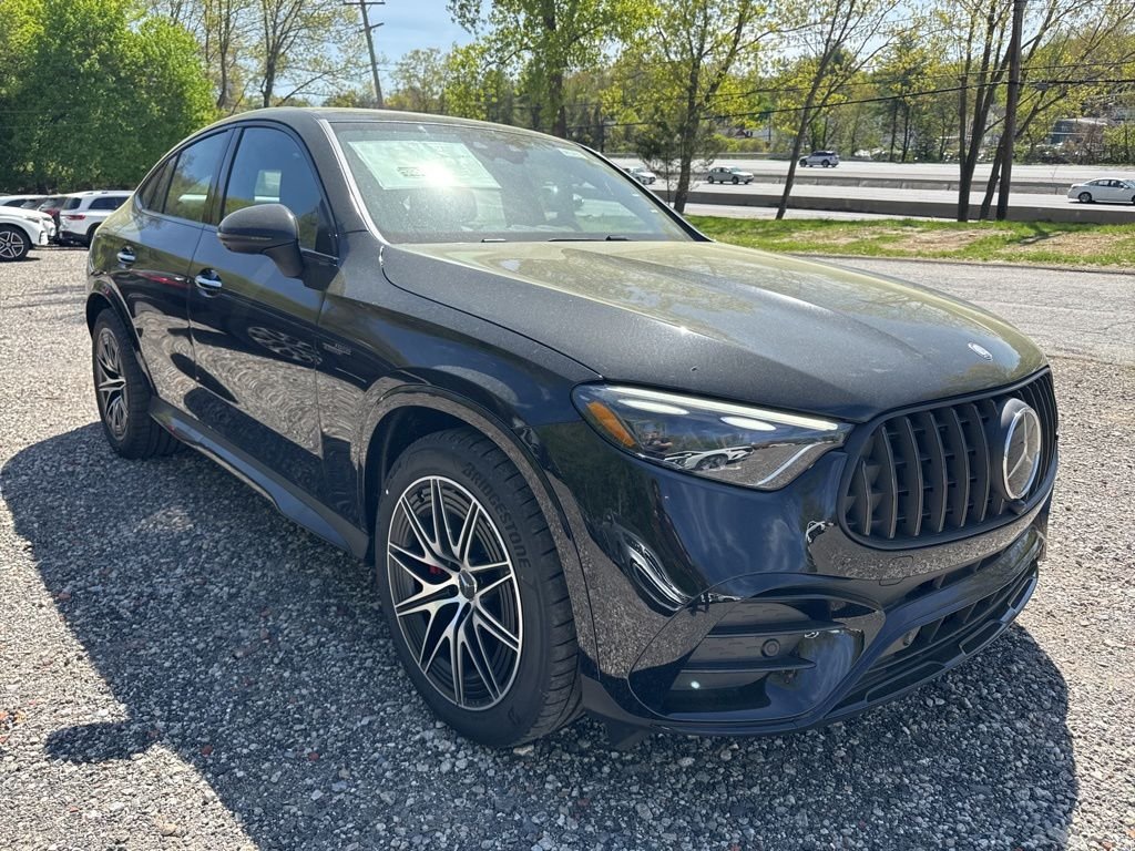 2025 Mercedes-Benz GLC