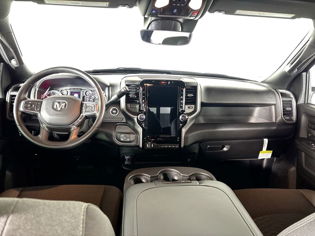 2026 RAM 3500 Tradesman - Photo 12