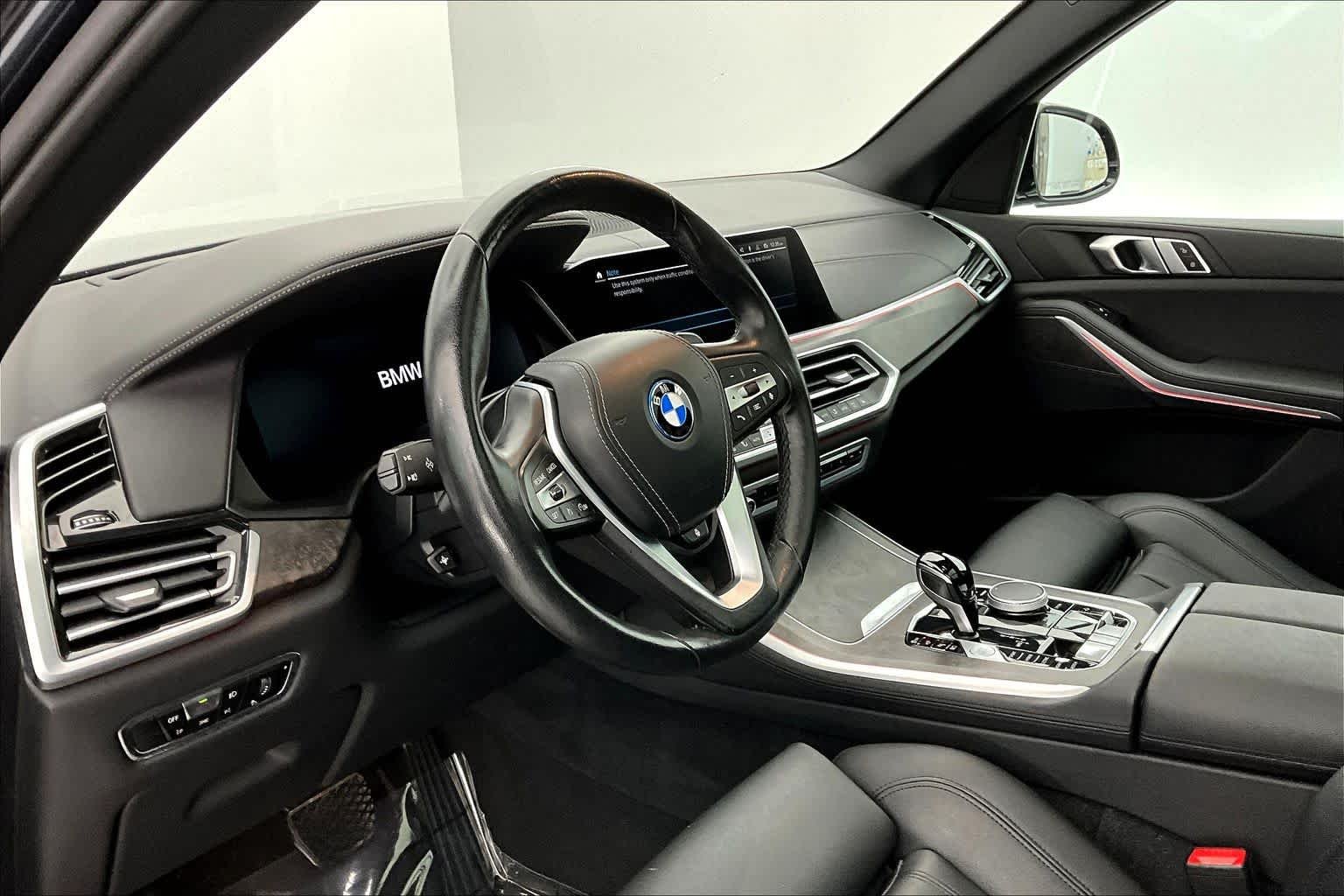 Used 2022 BMW X5 45e with VIN 5UXTA6C08N9M91637 for sale in Des Moines, IA