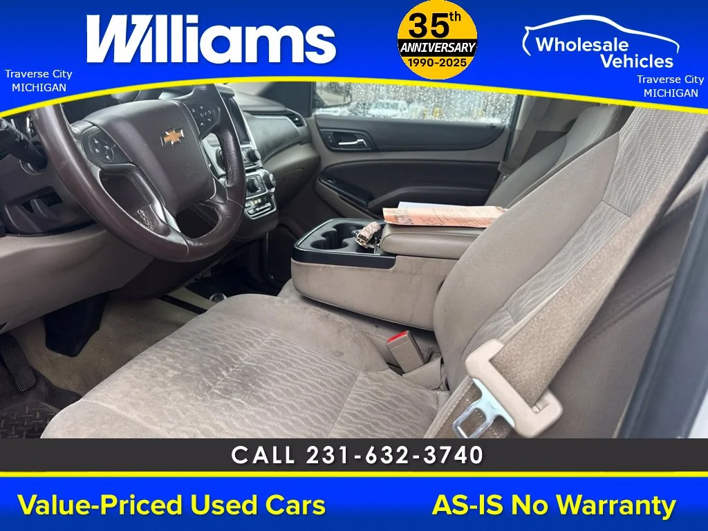Used 2016 Summit White Chevrolet LS image 25