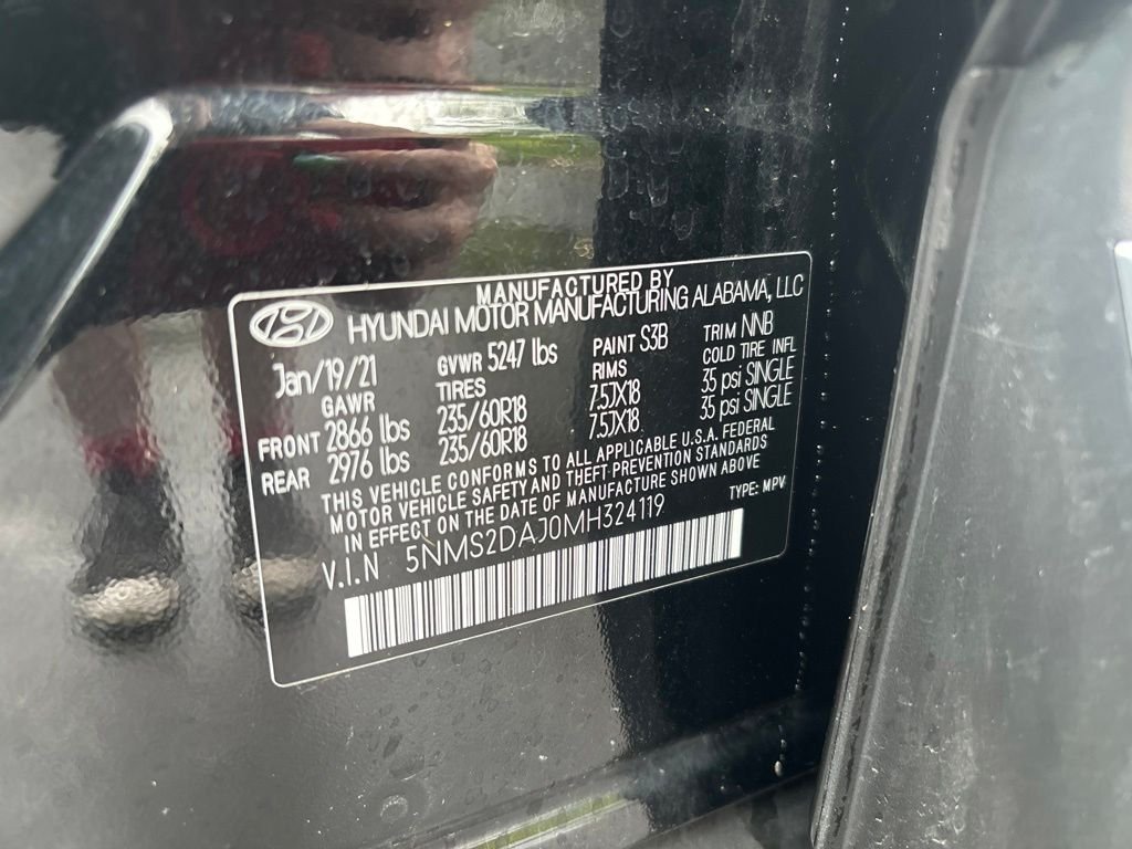 Used 2021 Black Hyundai SEL image 11