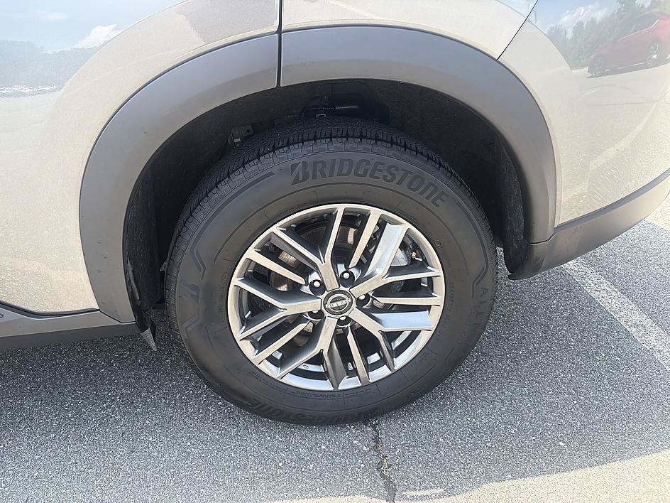 Used 2024 Gun Metallic Nissan S image 10