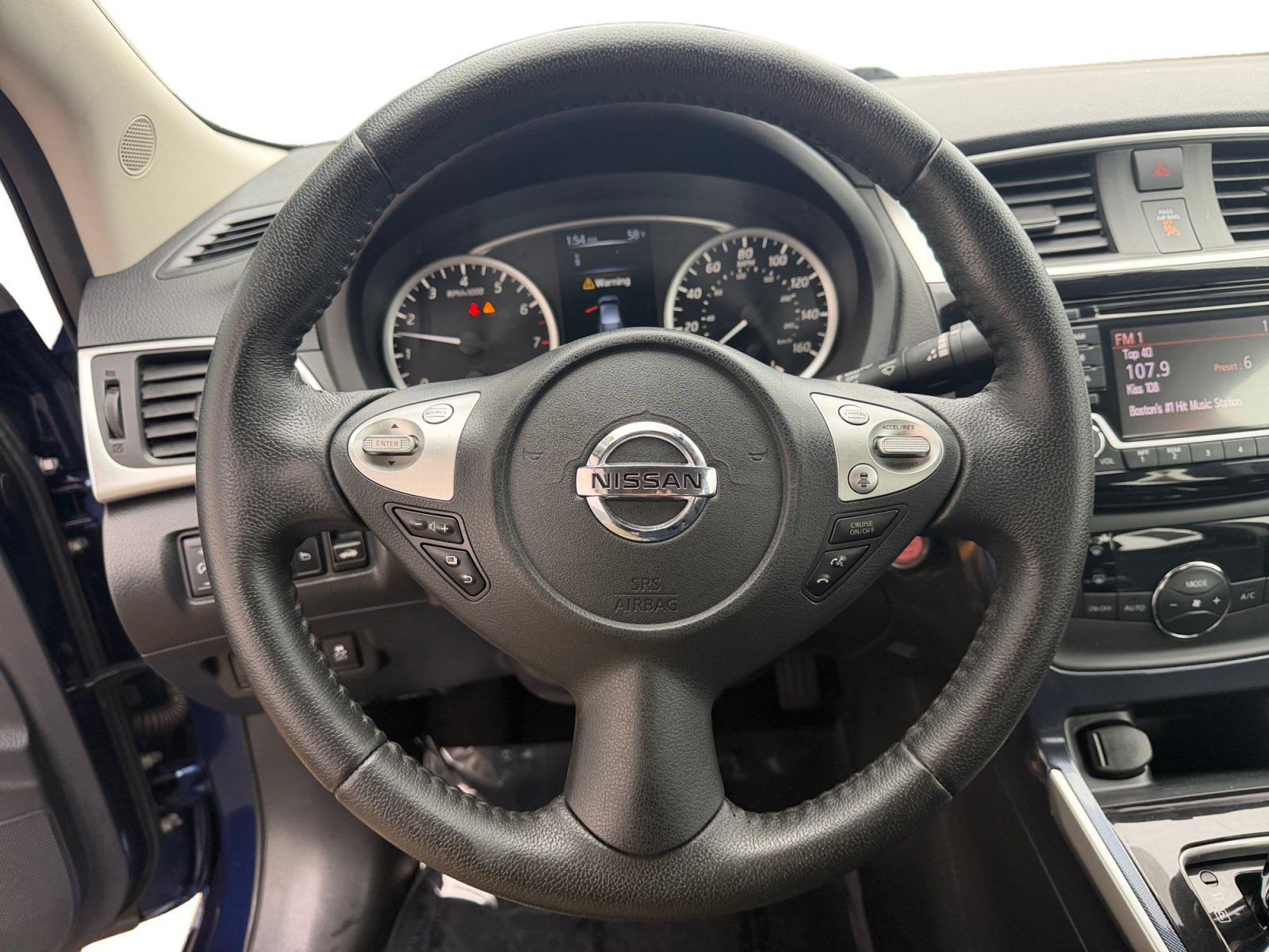 Used 2018 Deep Blue Pearl Nissan SR image 10