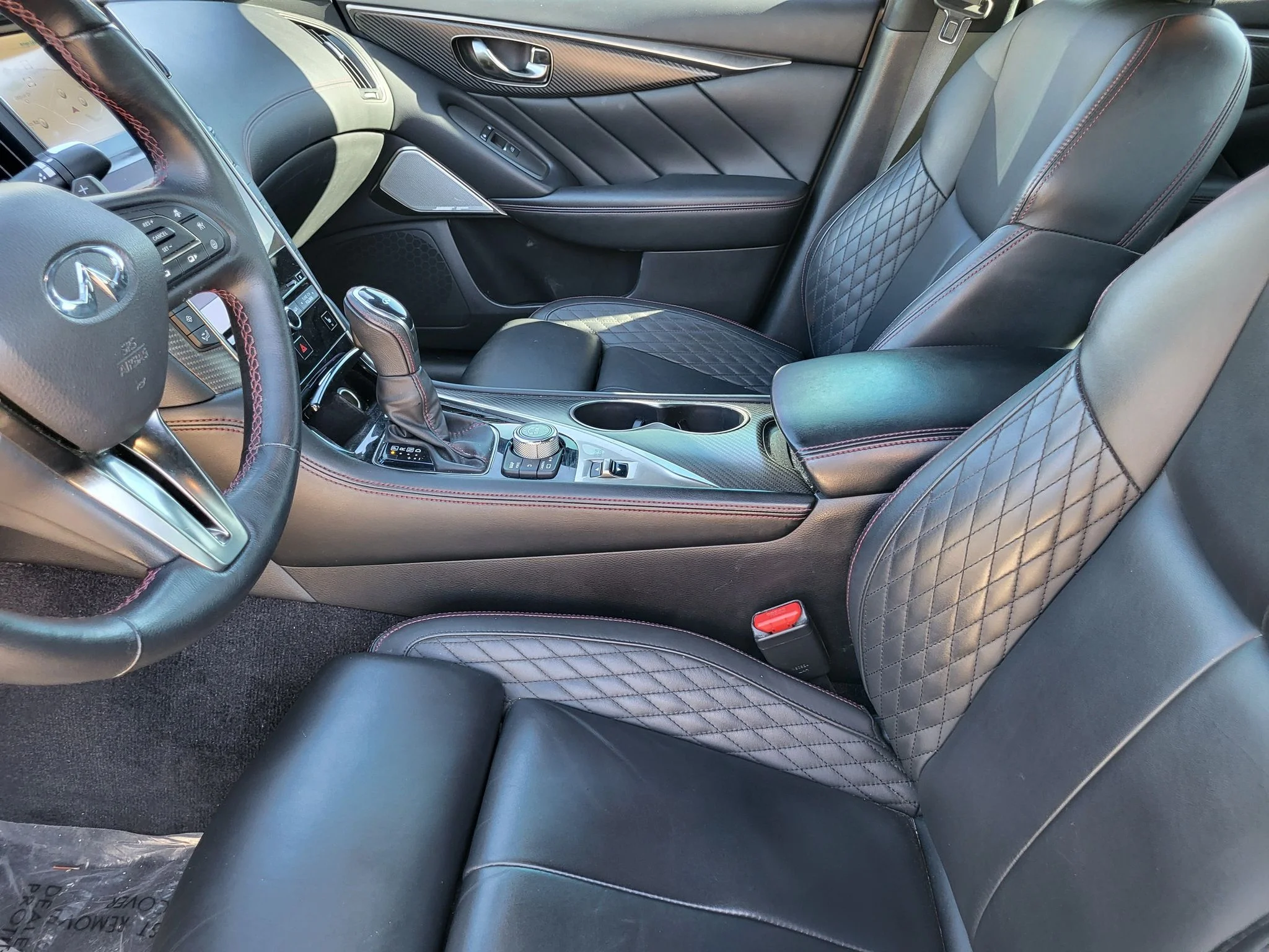Used 2023 Majestic White INFINITI RED SPORT 400 image 27