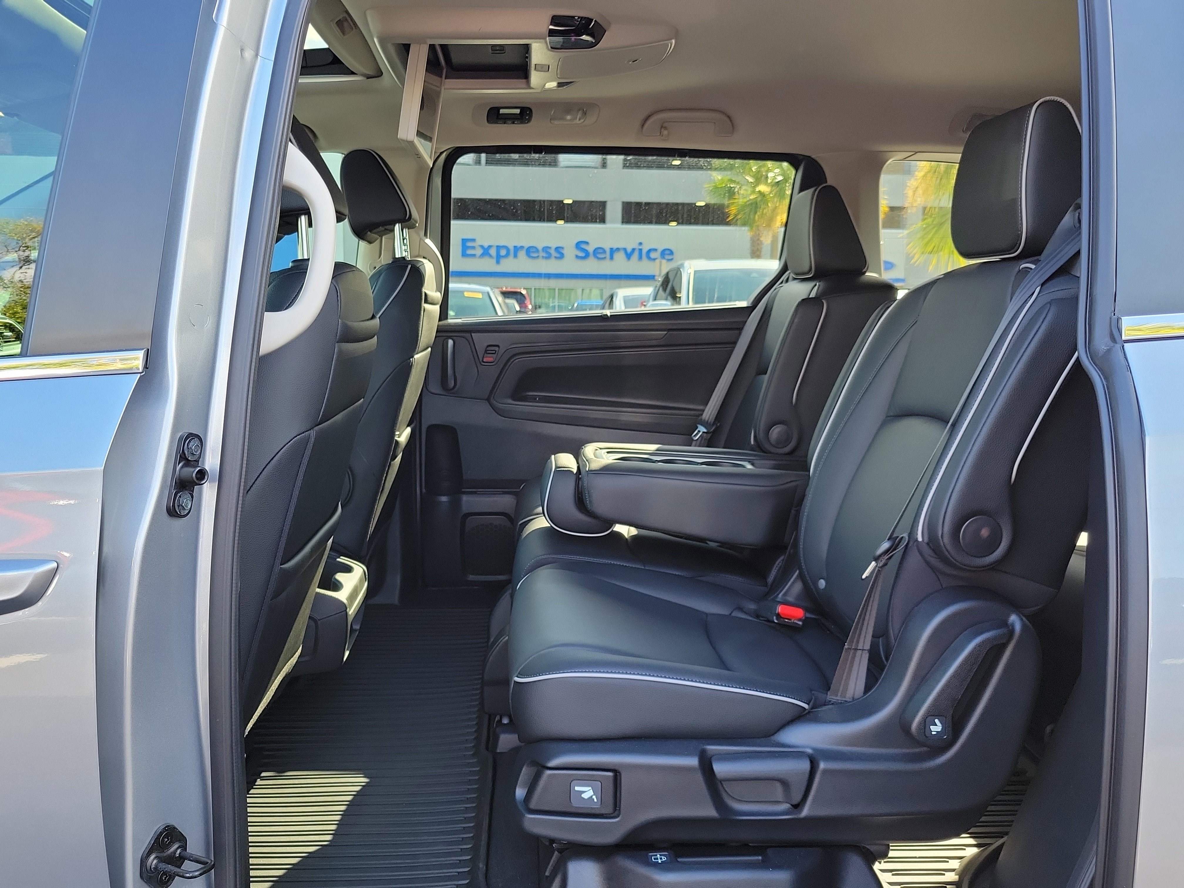 2026 Honda Odyssey Touring - Photo 57