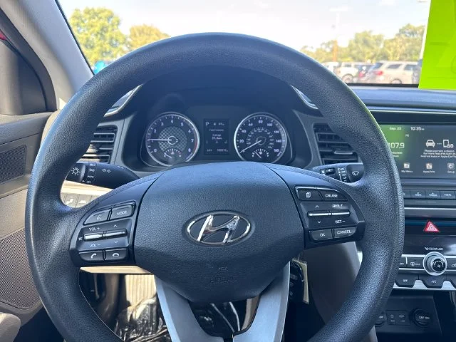 Used 2020 Calypso Red Hyundai SEL image 19