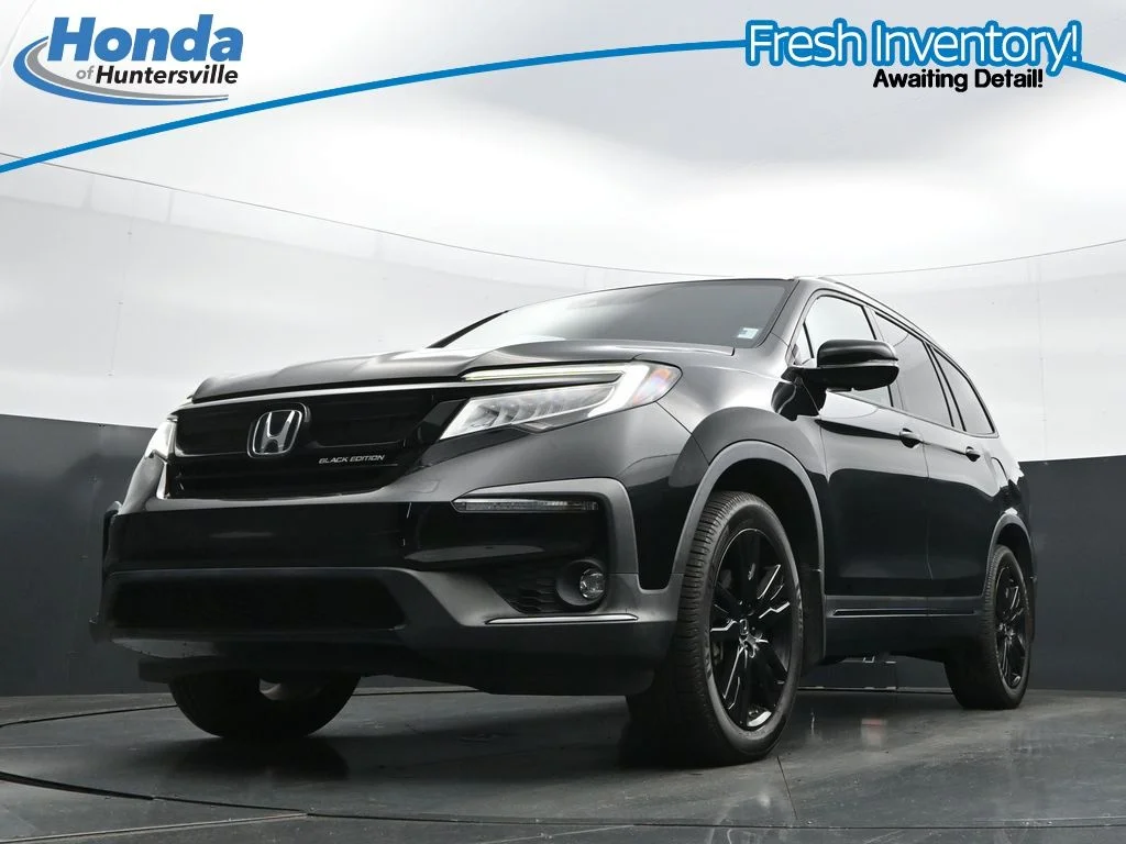 Used 2022 Crystal Black Pearl Honda Black Edition image 27