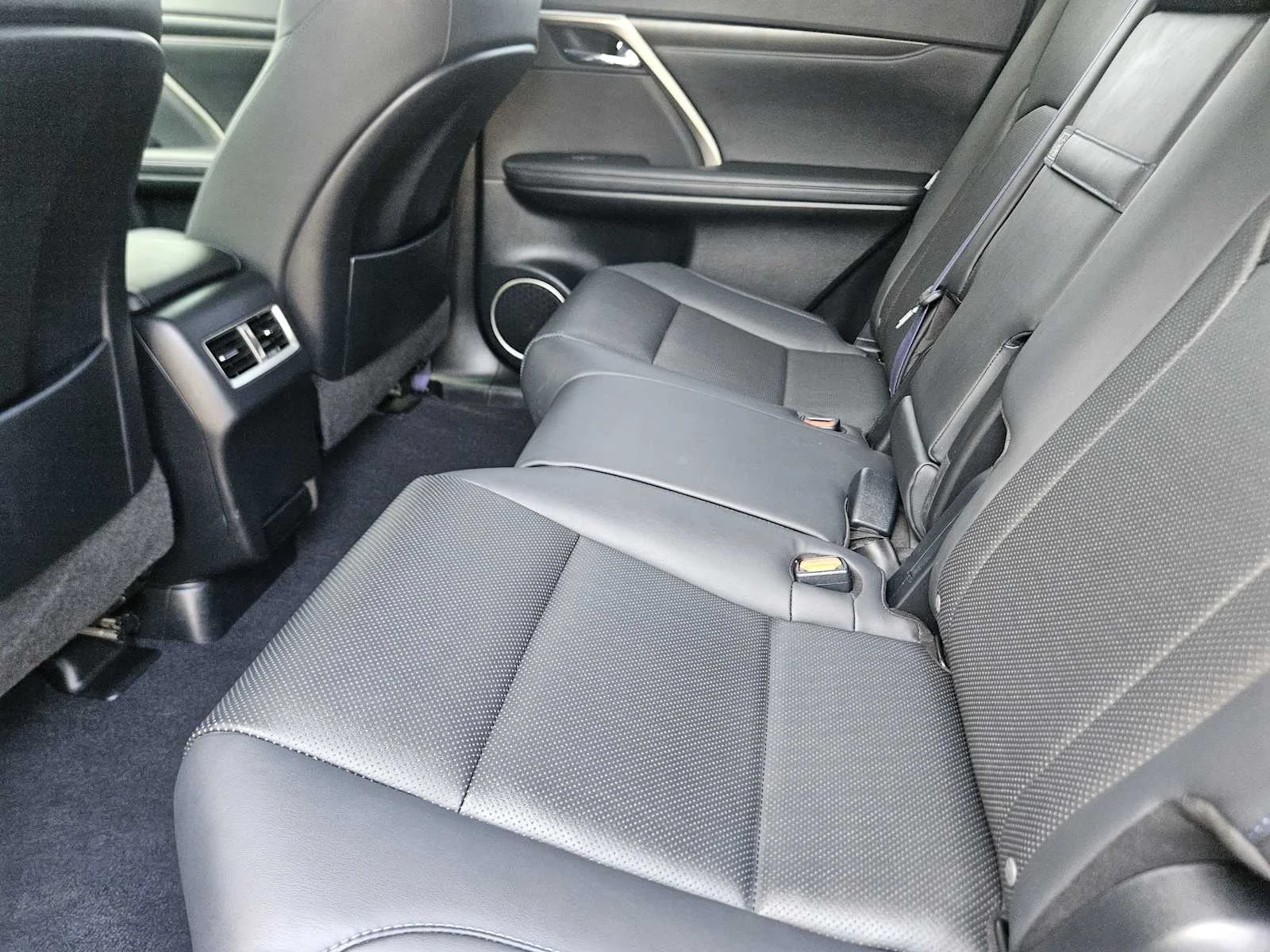 Certified Used 2022 Cloudburst Gray Lexus  image 22