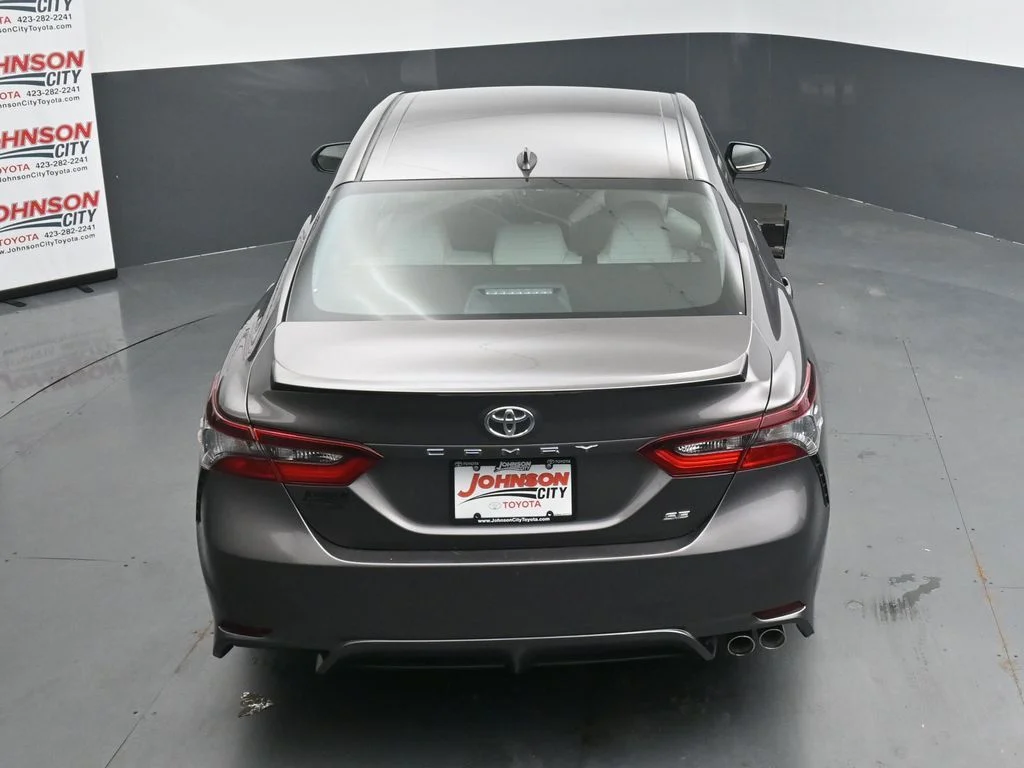 2022 Toyota Camry SE - Photo 30