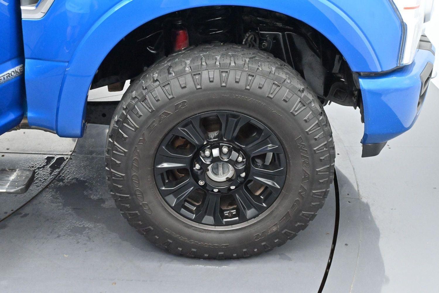 Used 2021 Velocity Blue Ford Platinum image 36