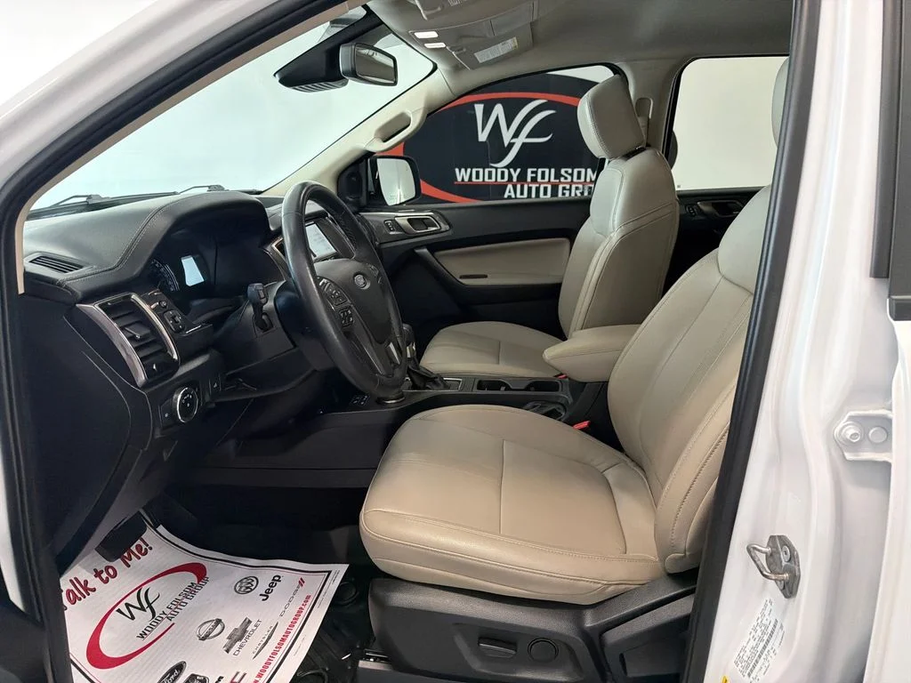 Used 2023 White Ford Lariat image 10