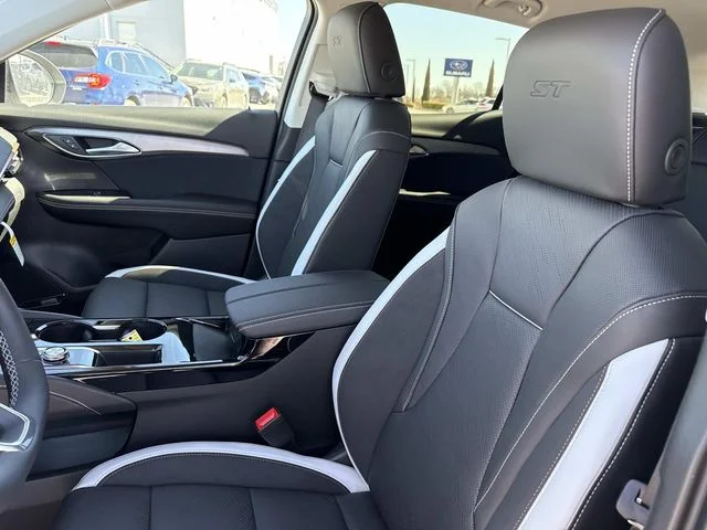2026 Buick Envision Sport Touring - Photo 14