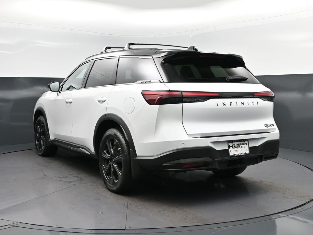 New 2027 2T RAD WHT INFINITI Autograph AWD image 5