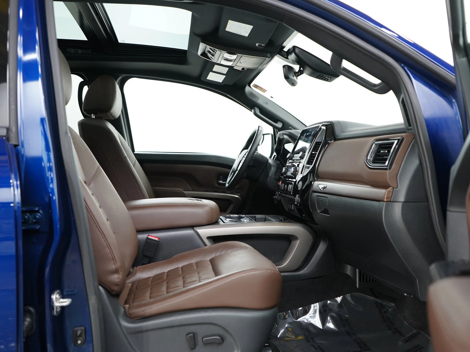 Used 2024 Deep Blue Pearl Nissan Platinum Reserve image 11
