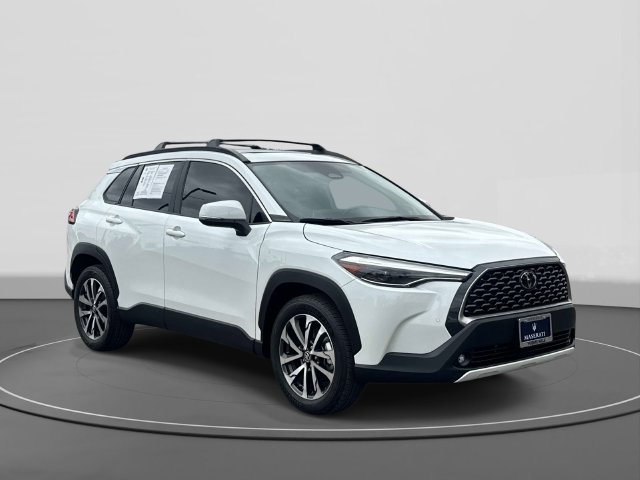 Used 2024 Beige Toyota XLE image 1