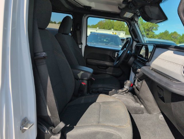 Certified Used 2026 White Jeep Sahara image 30