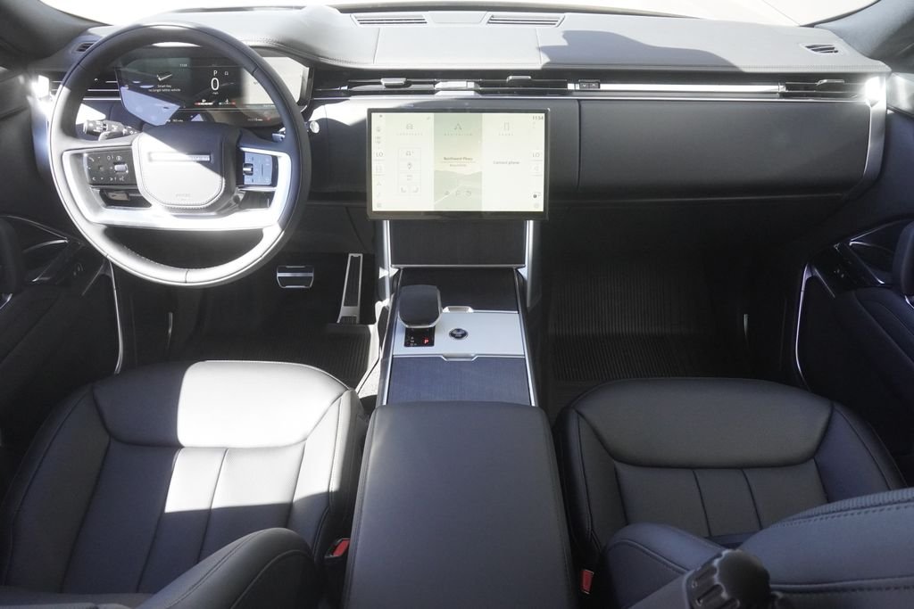 New 2026 Sunset Gold Satin Land Rover SE image 9