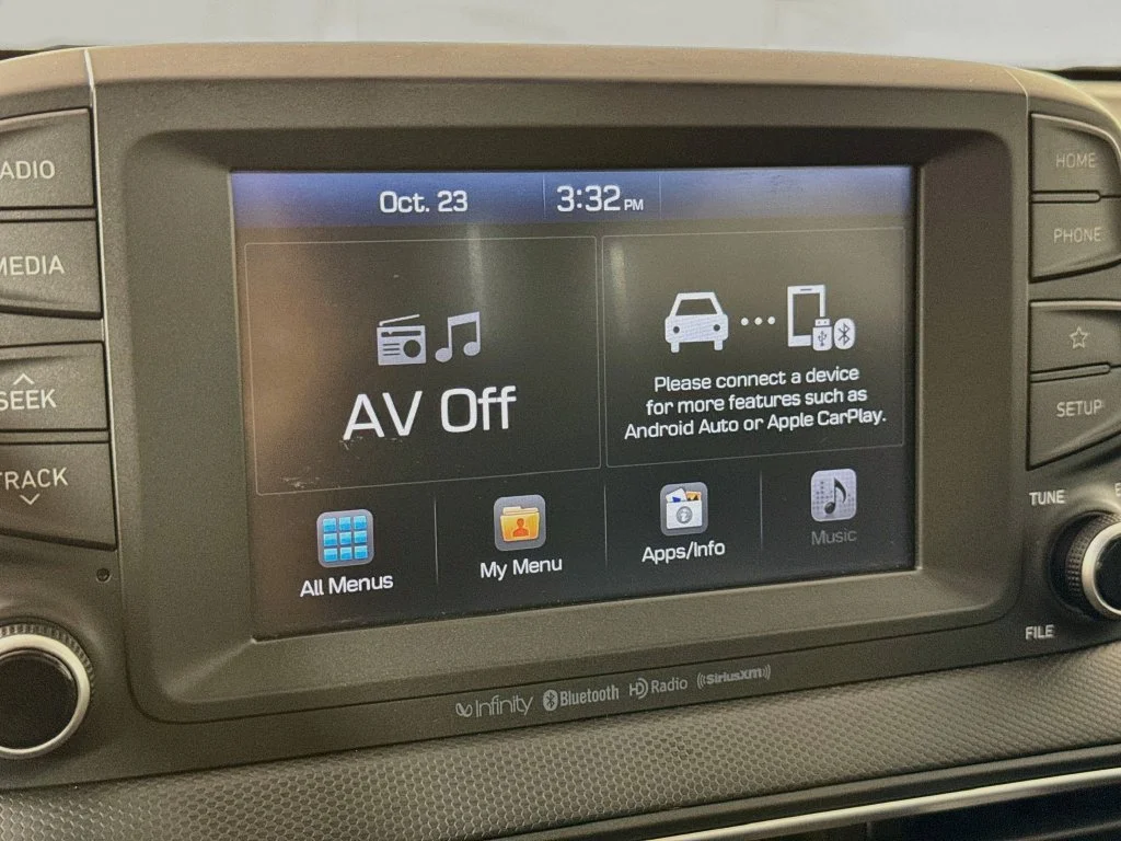 Used 2019 Red Hyundai SEL image 17
