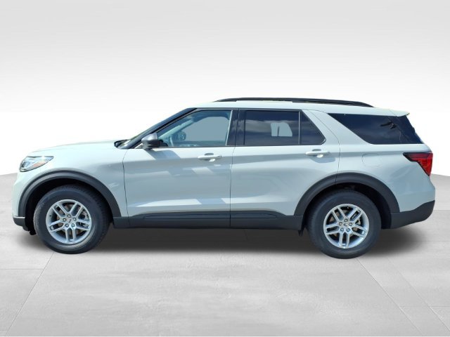New 2027 Avalanche Gray Ford Active image 6
