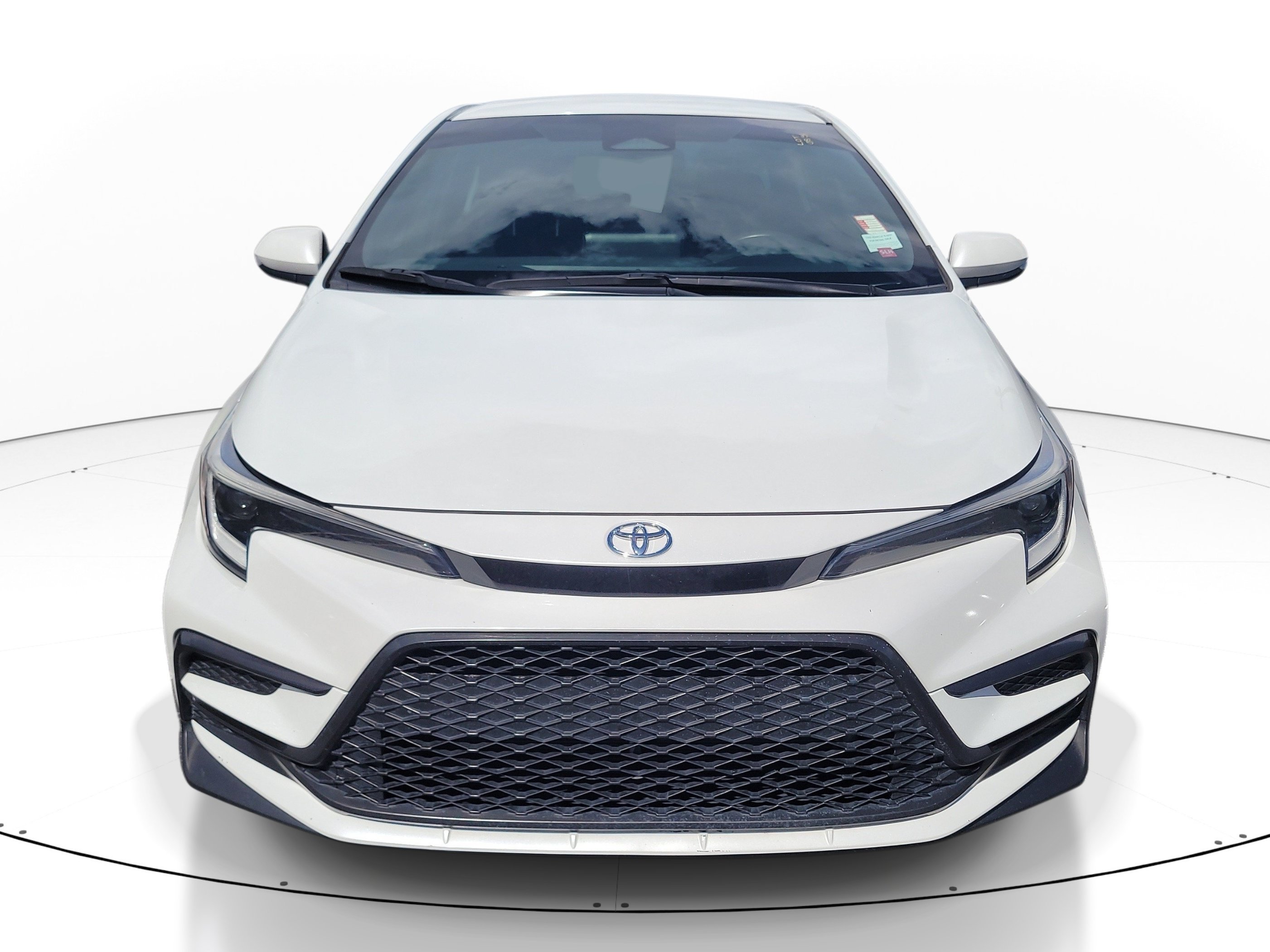 Used 2024 Wind Chill Pearl Toyota SE image 2