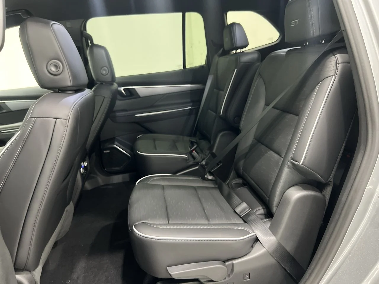 2026 Buick Enclave Sport Touring - Photo 64