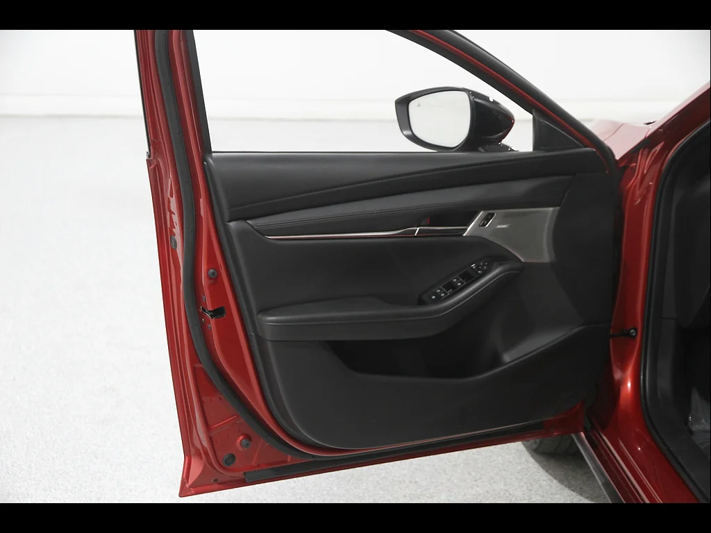 Certified Used 2025 Soul Red Crystal Metallic Mazda 2.5 Turbo Premium Plus image 4