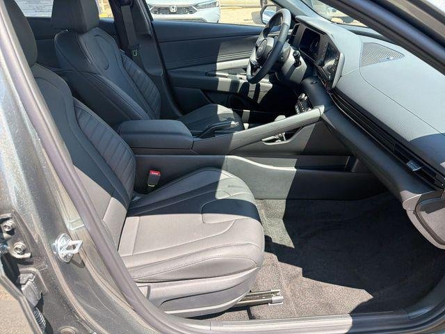 New 2026 Gray Hyundai SEL Sport image 27