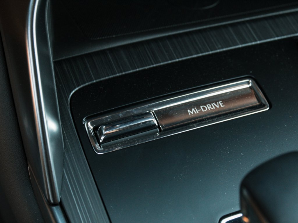 New 2026 Rhodium White Premium Mazda 3.3 Turbo S Premium Plus AWD image 23