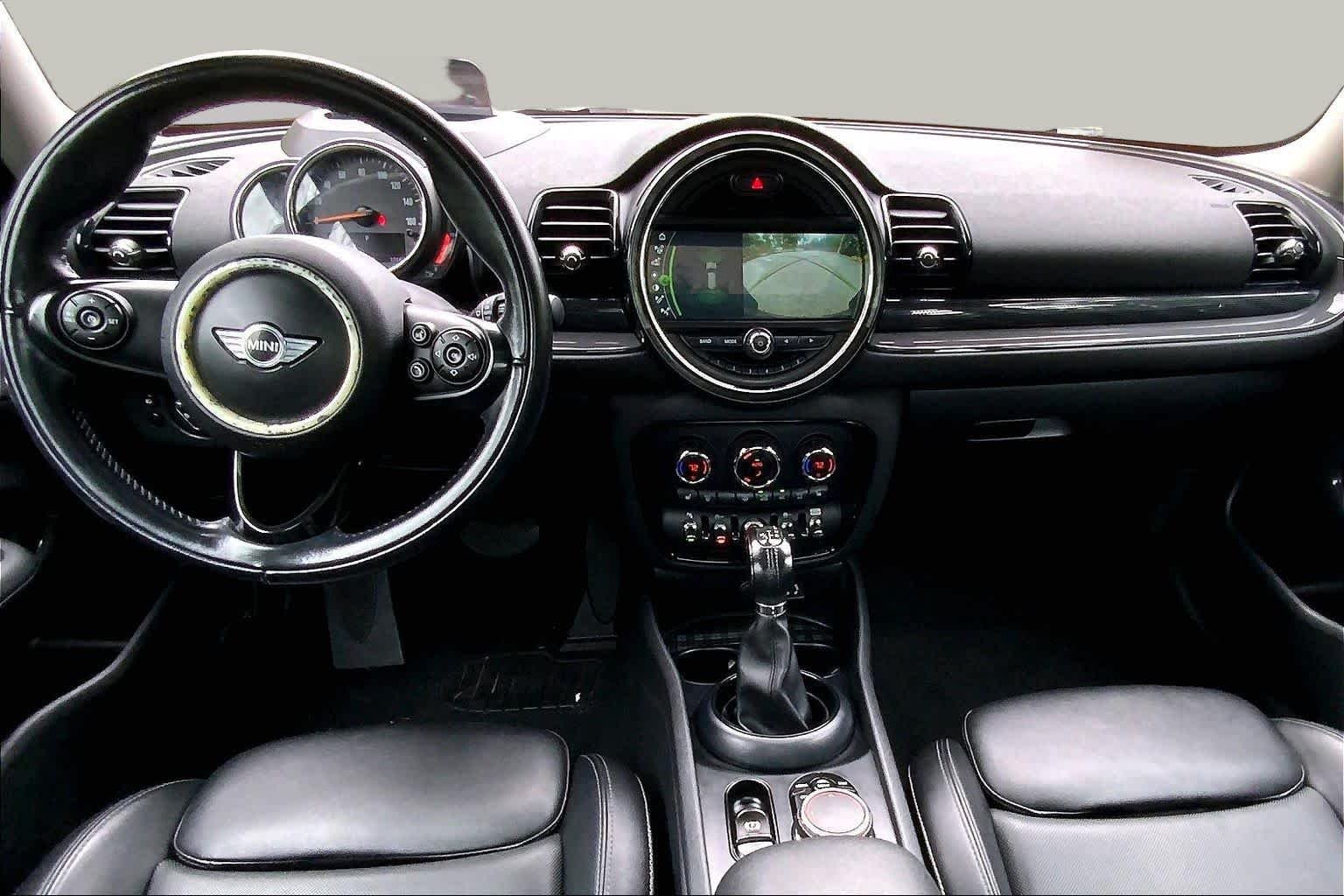Used 2018 Midnight Black Metallic MINI Cooper S image 15