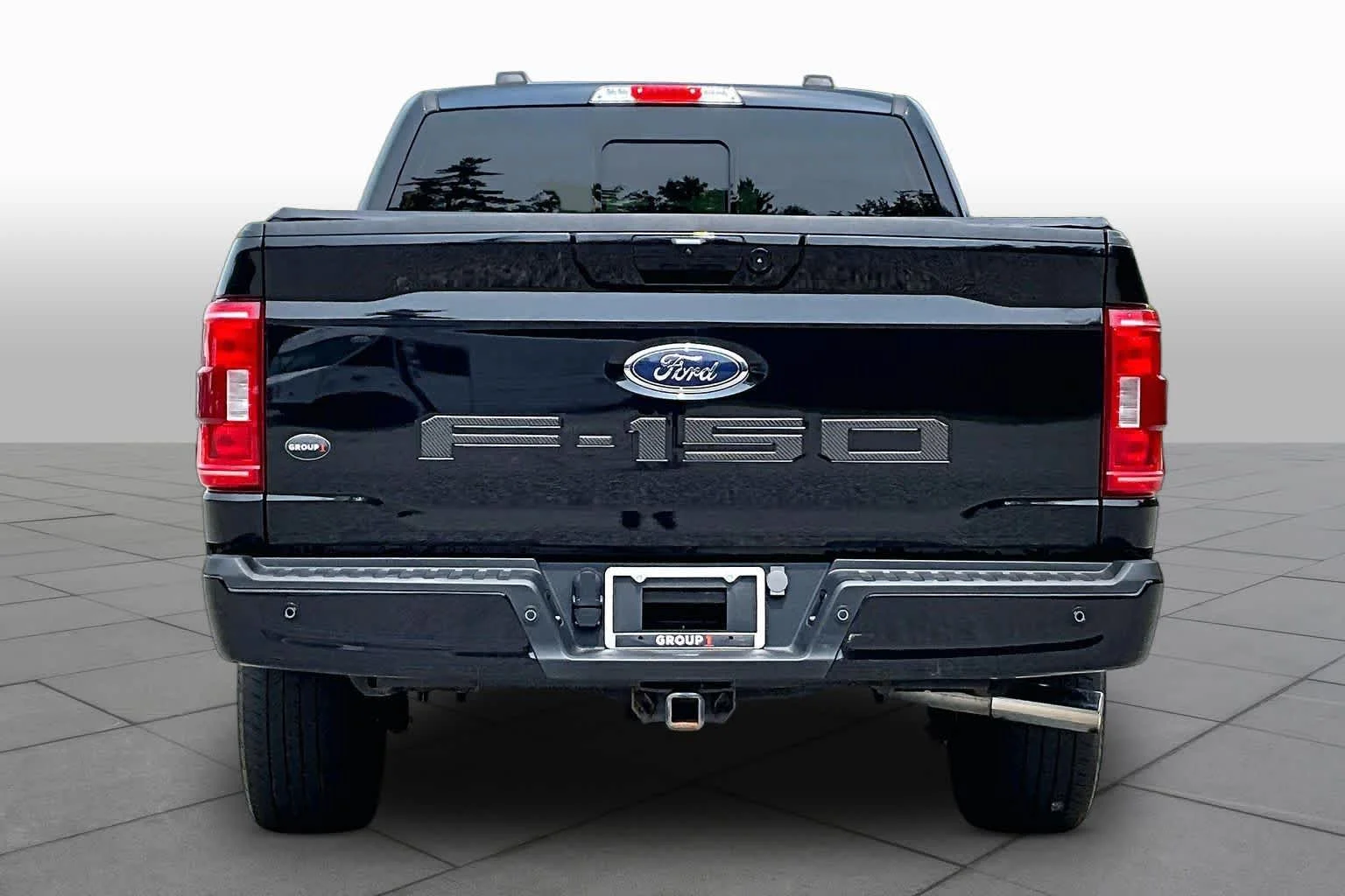 Certified Used 2023 Agate Black Metallic Ford XLT image 5