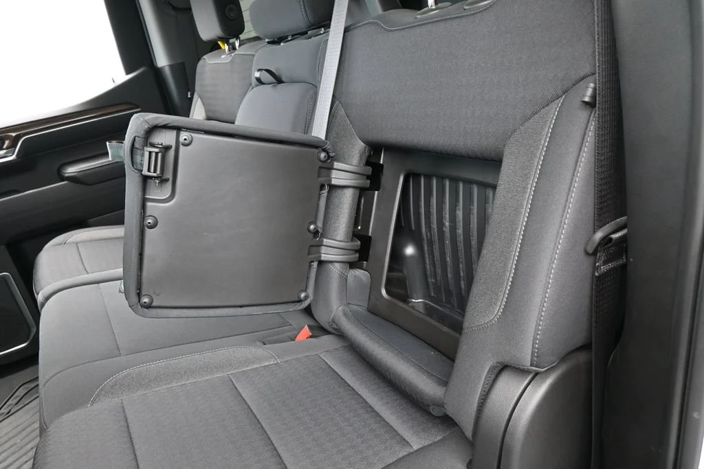 Used 2023 Summit White Chevrolet LT image 33