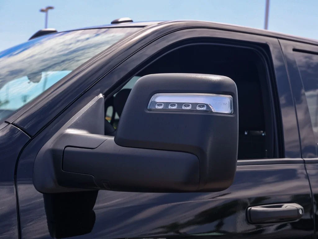 New 2026 Diamond Black Crystal Pearlcoat RAM  image 12