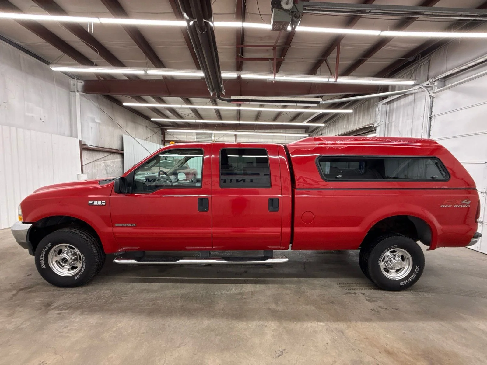 Used 2003 Red Ford XL image 5