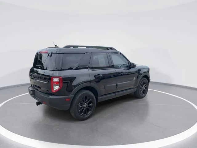 Used 2024 Black Ford Outer Banks image 7