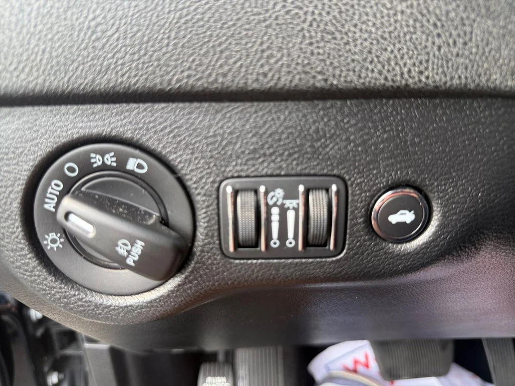 Used 2020 Black Dodge R/T image 34