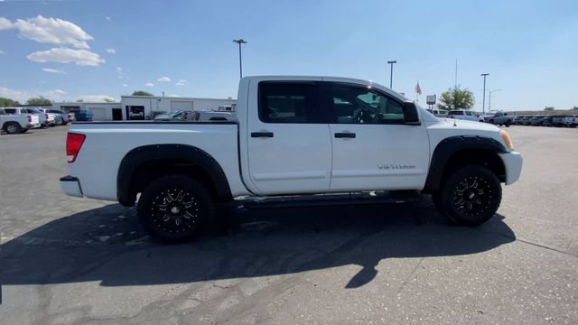 Used 2014 White Nissan PRO-4X image 9