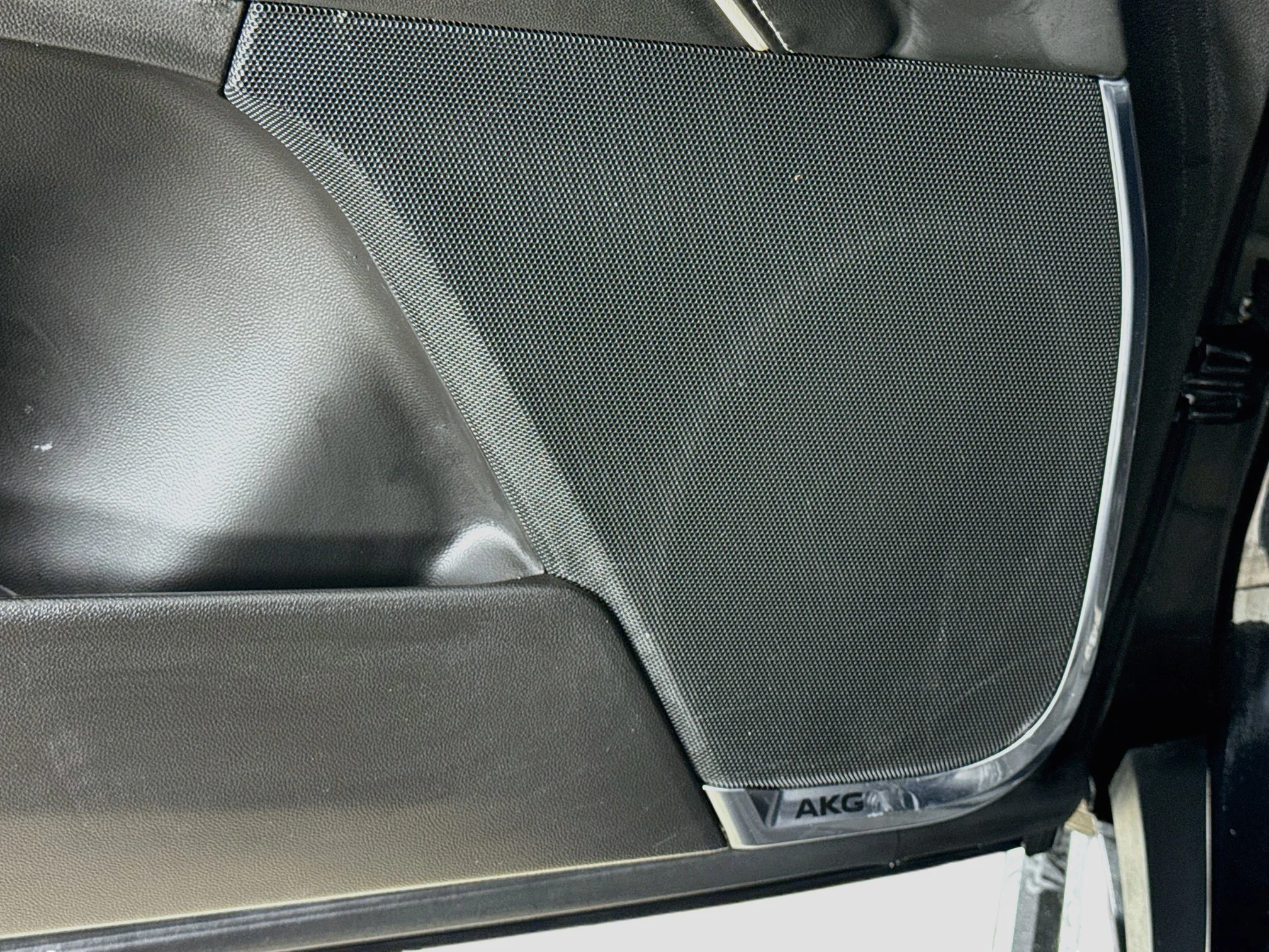 Used 2024 Black Raven Cadillac V-Series image 21