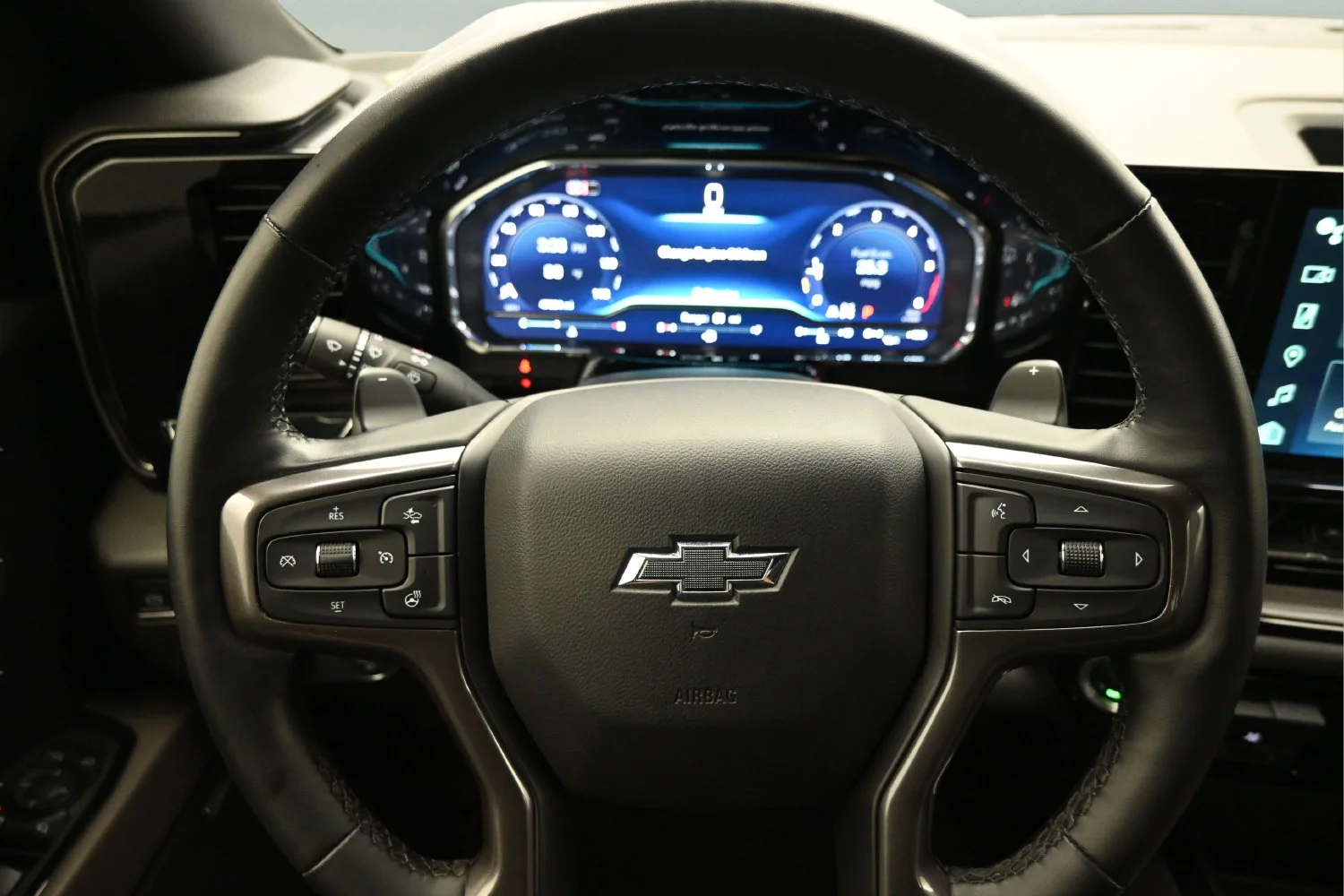 Used 2024 Summit White Chevrolet ZR2 image 18