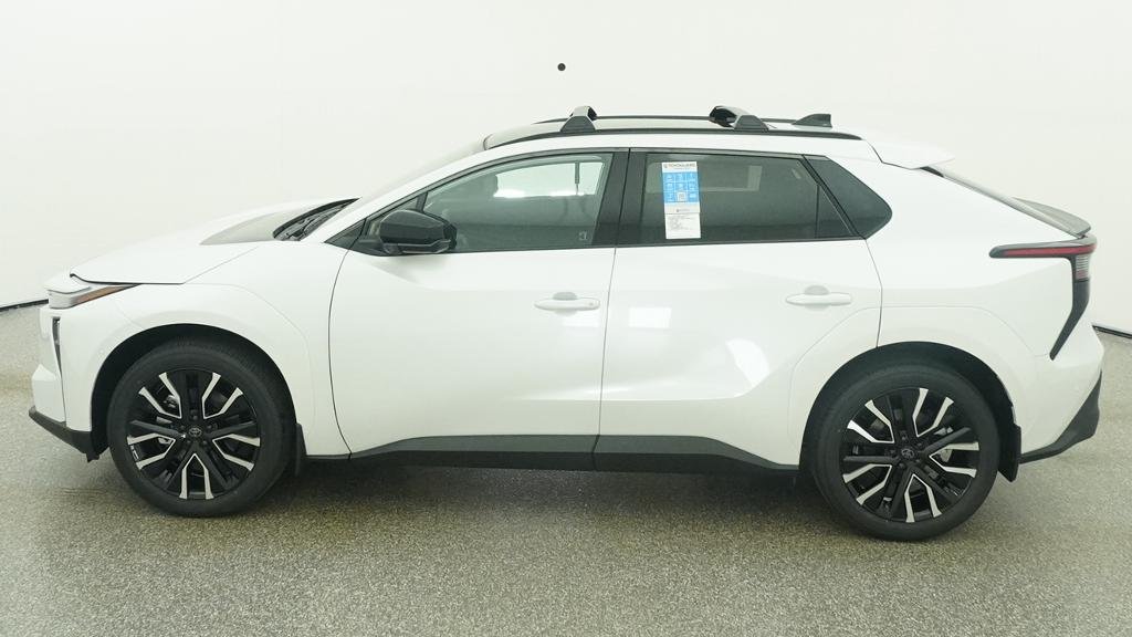 New 2026 Wind Chill Pearl Toyota Limited image 3