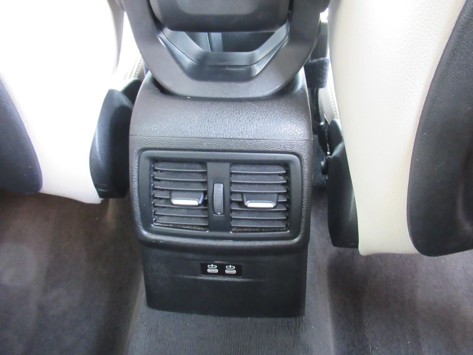 Used 2022 Gray BMW sDrive28i image 32