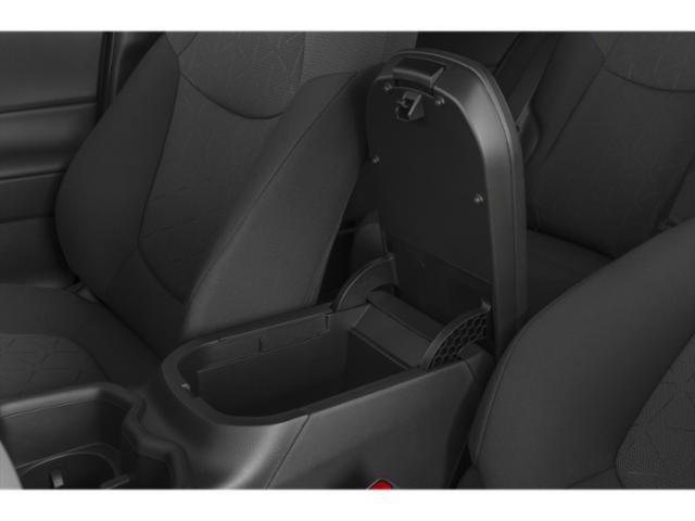 2022 Toyota RAV4 XLE - Photo 14