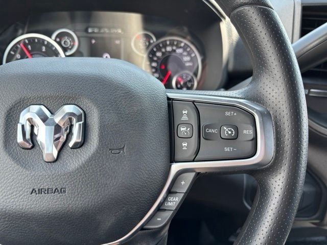 New 2026 Bright White Clearcoat RAM Tradesman image 29