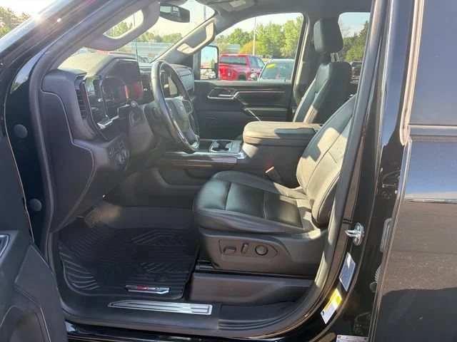 Used 2024 Black Chevrolet LT image 11