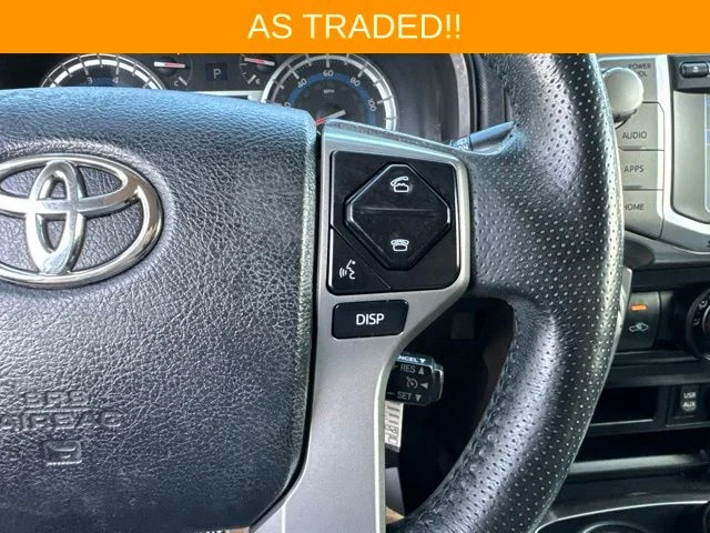 Used 2016 White Toyota SR5 image 22