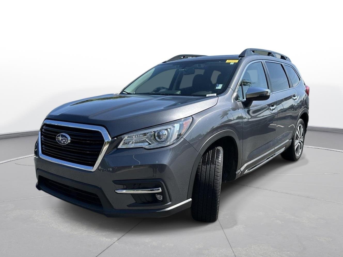 Used 2022 Magnetite Gray Metallic Subaru Touring image 2