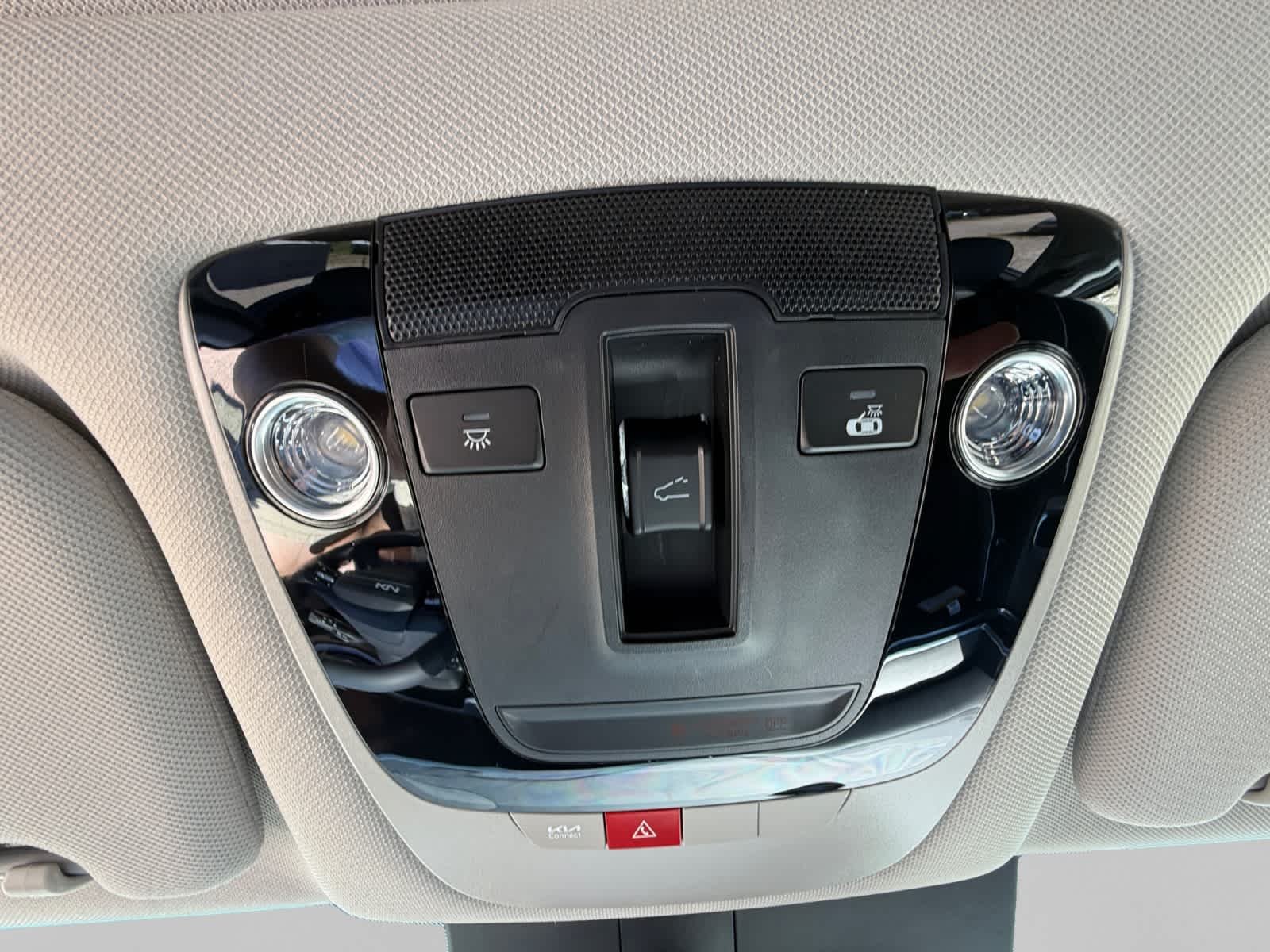 New 2026 Jungle Green Kia X-Line SX image 19