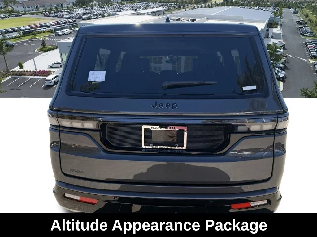 New 2026 Baltic-Gray Metallic Clear-Coat Exterior Paint Jeep Limited Altitude image 5