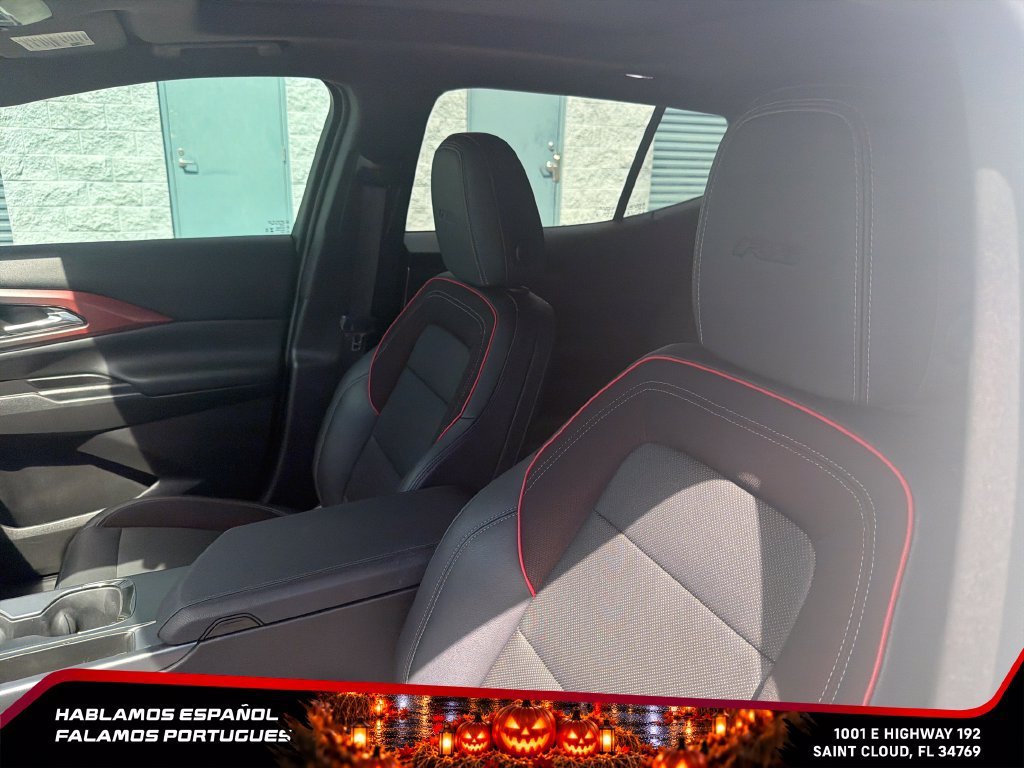 Used 2024 Summit White Chevrolet 2RS image 15